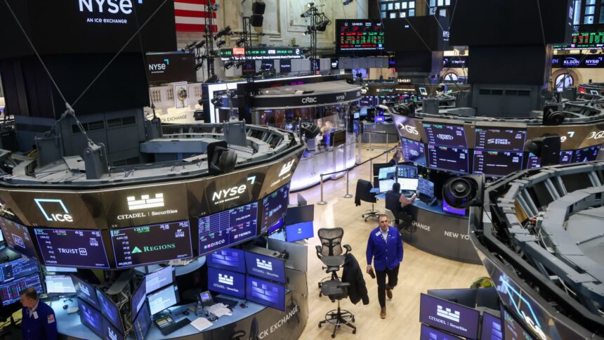 Beli Saham Jika S&P 500 Turun ke Level Ini: Peringatan dari Emanuel Evercore ISI