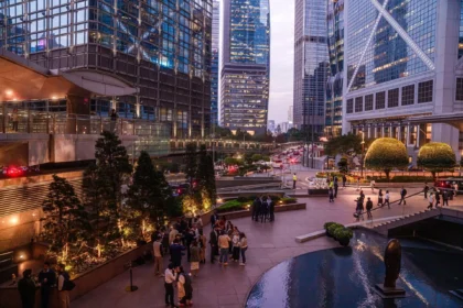 Kembali Bergairah: Kaum Super Kaya Geliatkan Investasi di Hong Kong di Tengah Ketegangan Perang di Teluk