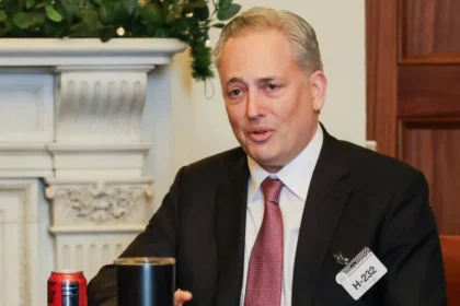 David Sacks Melangkah ke Posisi Teknologi di Gedung Putih di Tengah Tantangan Regulasi Crypto