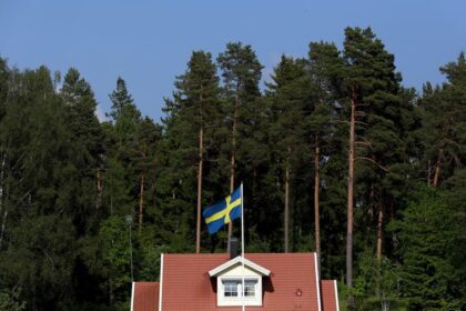 Saham Swedia Melemah di Penutupan Perdagangan; OMX Stockholm 30 Turun 0,90%