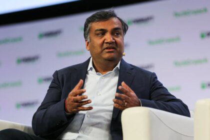 CEO YouTube: YouTuber Terbaik Akan Selalu Menyulap Konten Dari Rumah!