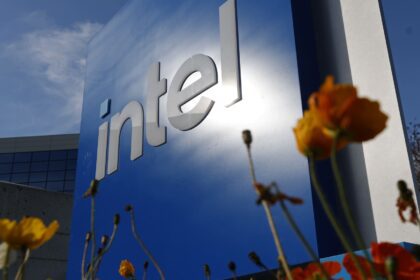 Investor Memperkirakan Pergerakan Besar Intel Setelah Rilis Laba