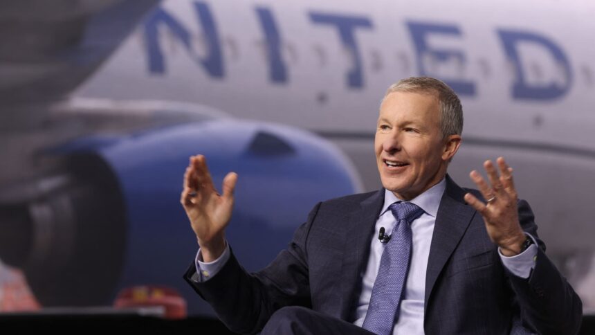 Saham-Saham yang Mengguncang Pasar Siang Ini: AGPU, ASTS, UAL, GEV