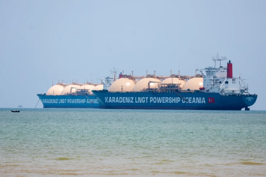 Kekhawatiran Meningkat di Selat Malaka, Jalur Pelayaran Utama Asia
