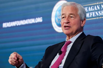 CEO JPMorgan Jamie Dimon: Perang Iran Bisa Dorong Inflasi dan Suku Bunga Menanjak