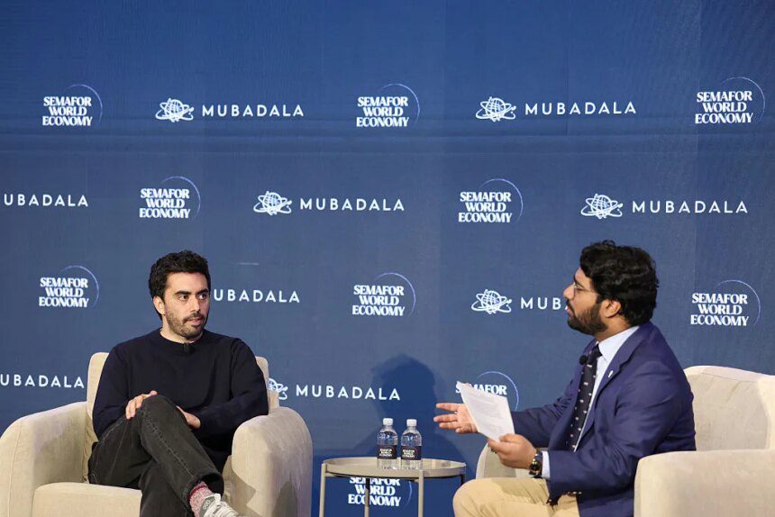 CEO Runway Ungkap, AI Bisa Bantu Hollywood Produksi 50 Film dari Satu Blokbuster $100 juta!