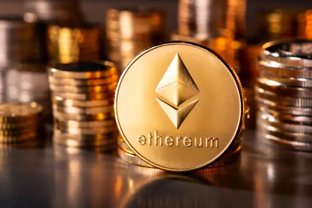 Tekanan Penjualan Menghantui Ethereum, Sementara Pasokan Masih Terkunci