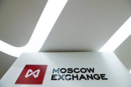 Saham Rusia Turun di Penutupan Perdagangan; Indeks MOEX Rusia Stabil