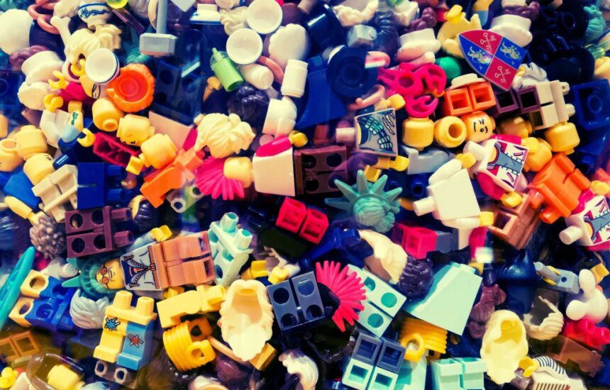 Superfan LEGO ini Ubah Cara Builder Tunarungu Berkarya!