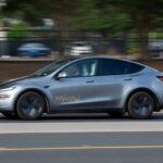 Tesla Luncurkan Layanan Robotaxi di Dallas dan Houston!