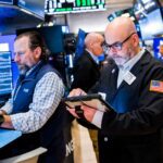 Investasi Saham Meningkat, Bank of America Ingatkan Ini Pertanda Jual Kasino!