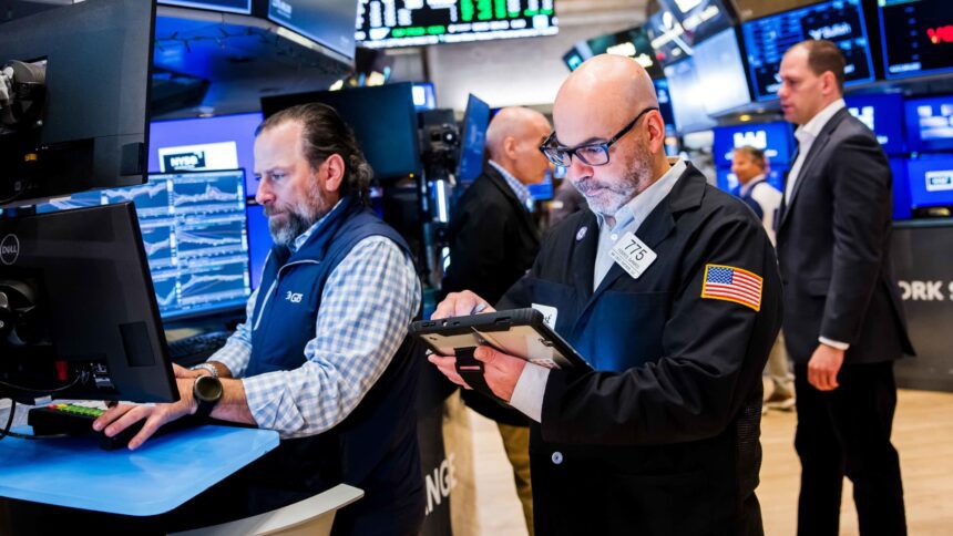 Investasi Saham Meningkat, Bank of America Ingatkan Ini Pertanda Jual Kasino!