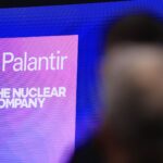 Saham-Saham yang Melonjak Sebelum Pembukaan: PLTR, PYPL, INTC, BUD