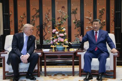 Trump Tinggalkan China Setelah Pembicaraan Terkait Perdagangan, Minyak, dan Taiwan