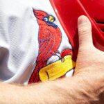 Tragedi di Balik Kemenangan: Bintang Muda Cardinals yang Terhenti Karirnya Meninggal Dunia