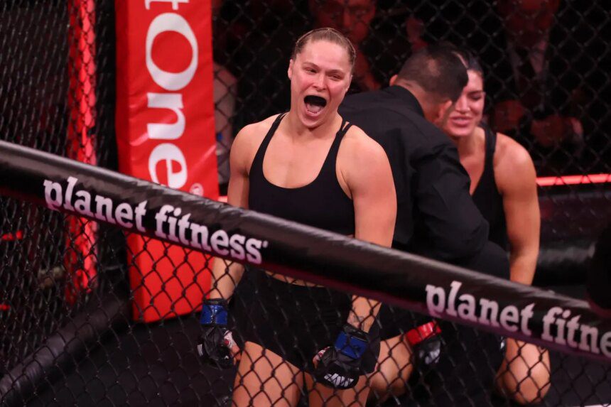 Ronda Rousey Hancurkan Gina Carano dalam 17 Detik dan Umumkan Pensiun!