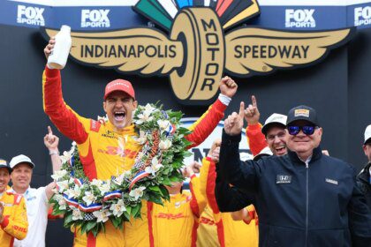 Di Indy 500, Baris Depan Jadi Properti Paling Berharga!
