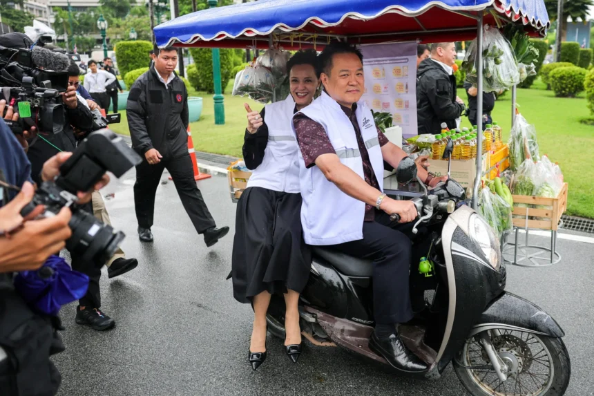 PM Thailand Undang Para Pengusaha Terkemuka Bahas Ekonomi di Tengah Keresahan Krisis