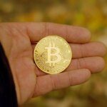 Harga Bitcoin Jebol Dukungan 14 Tahun untuk Pertama Kalinya, Analis Prediksi Target $50.000
