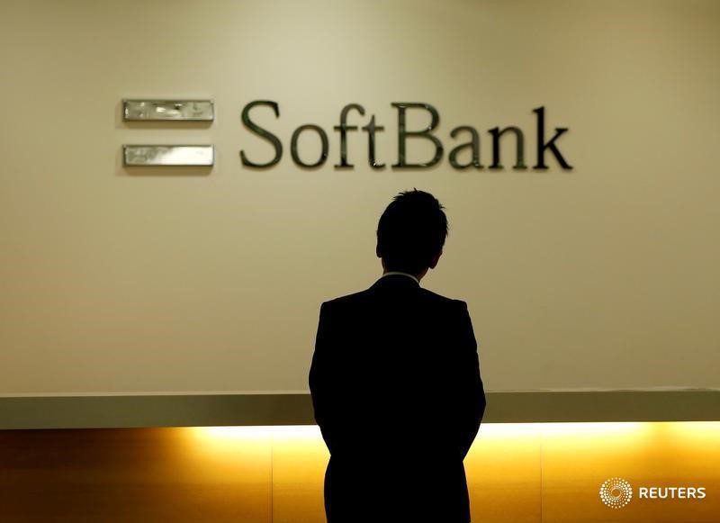 SoftBank Siap Gelontorkan Hingga €75 Miliar untuk Pusat Data AI di Prancis
