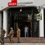 Saham Rusia Turun di Penutupan Perdagangan, Indeks MOEX Tetap Stabil