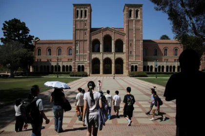 Universitas AS Lapor Penurunan 20% Jumlah Mahasiswa Internasional akibat Kebijakan Visa Trump