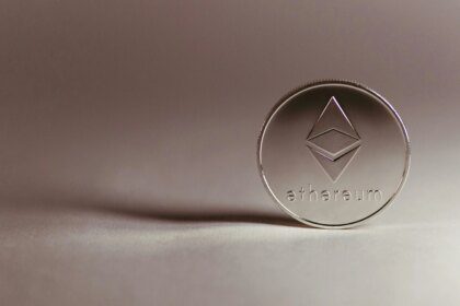 BitMine Investasikan $197 Juta di Ethereum, Menguatkan Strategi 5% ETH Tom Lee