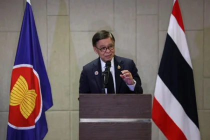 Pemimpin Thailand dan Kamboja Bertemu di Areal ASEAN di Tengah Gencatan Senjata yang Rentan