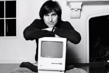 Steve Jobs: Pentingnya Belajar Pemrograman untuk Mengasah Kemampuan Berpikir di Era Digital