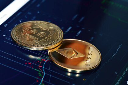 Perbedaan Sharpe Ratio Bitcoin dan Ethereum — Apa Artinya Bagi Investor?