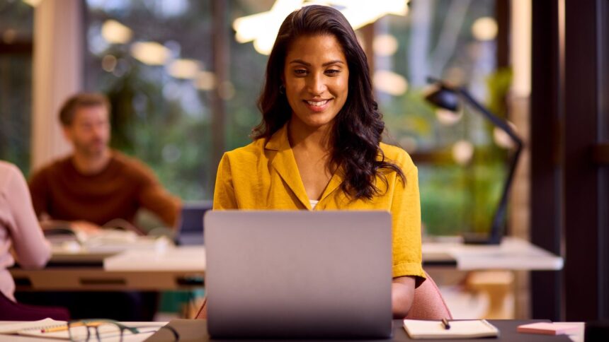 Microsoft Perkuat Windows 11 dengan Perubahan Iklan 'Diam' dan Penyempurnaan Taskbar yang Segera Hadir