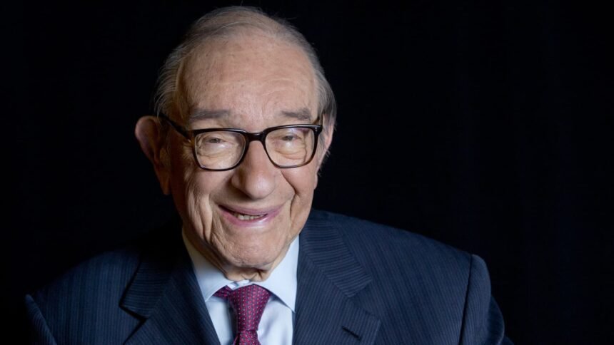 Mantan Ketua Fed Alan Greenspan Tutup Usia di Usia 100 Tahun