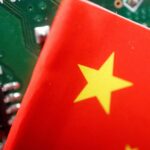 Goldman Turunkan Target Saham HK, Beralih ke Investasi Perangkat Keras AI di Cina Daratan