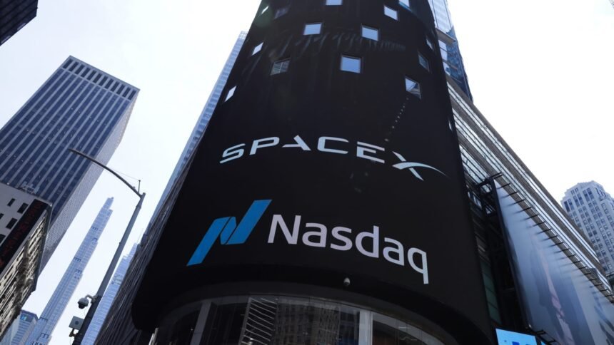Minat Pendek Menjalar di SpaceX, Namun Banyak yang Tak Berani Tantang Musk