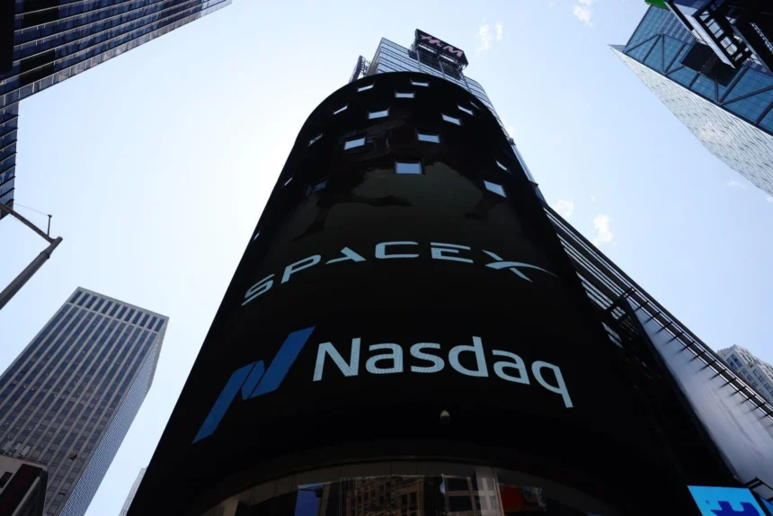 SpaceX Anjlok untuk Hari Ketiga, Hapus Nilai Pasar Senilai US$600 Miliar