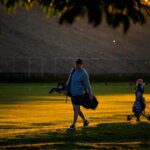 Peralatan Golf Terbaru yang Bisa Mengubah Permainan Ayah Anda!