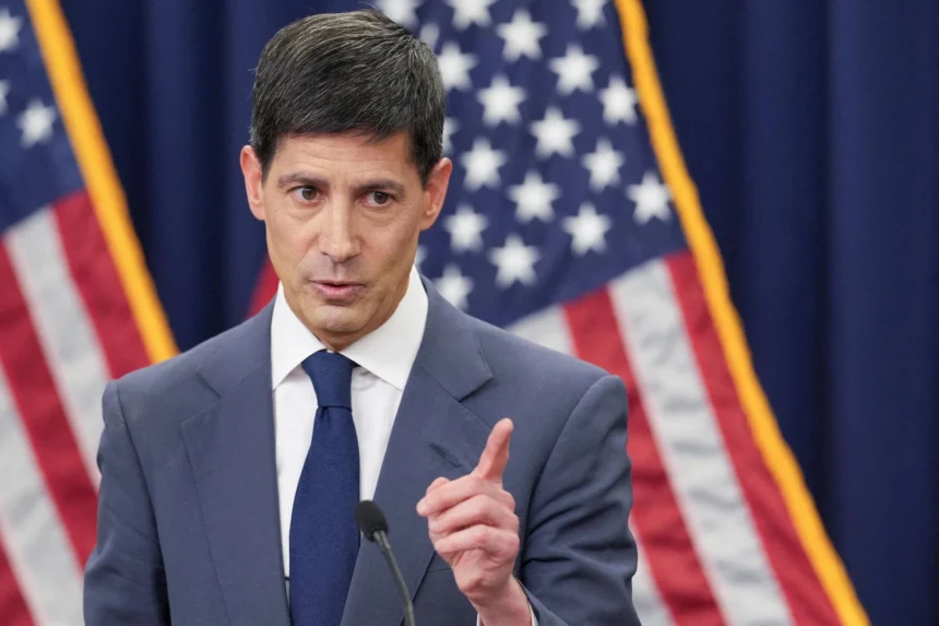 Kevin Warsh Mulai Masa Jabatan Ketua Fed AS dengan Tinjauan Besar, Suku Bunga Dipertahankan Stabil