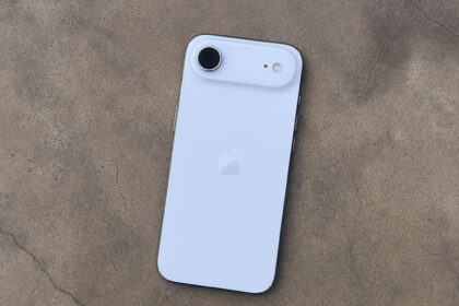 “iPhone Air 2 Siap Rilis 2027, Tawarkan Solusi untuk Dua Masalah Utama Model Sebelumnya”