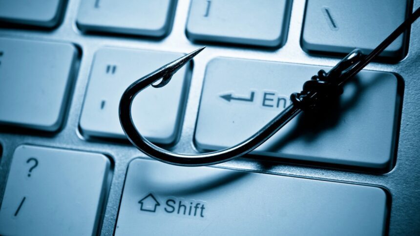 FBI Lumpuhkan Layanan Phishing Berbasis AI: Outsider Enterprise Gunakan Lebih dari Satu Juta URL untuk Mencuri Data Kartu Kredit dan Kata Sandi