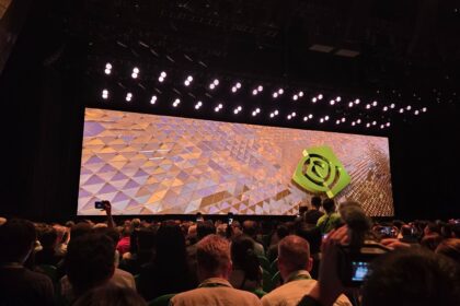 Nvidia Luncurkan 'Superchip' RTX Spark Arm, Siap Tantang M5 Apple di Computex 2026!