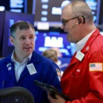 Investor AS Cabut Rp 53 Triliun dari Dana Saham seiring Meningkatnya Kecemasan di Sektor Teknologi