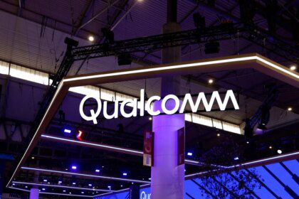 Qualcomm Siap Luncurkan Dua Produk Baru untuk Menjadi Chip di Balik Gadget Pengganti Smartphone Anda!