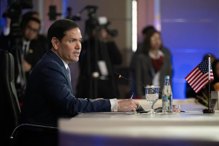 Rubio dan Wang Yi Gelar Pertemuan Saat Kekuatan Regional Hadiri Rapat ASEAN