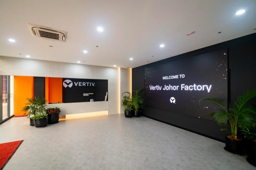 Vertiv Investasi Besar di Johor untuk Pabrik Infrastruktur AI
