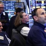 Mag 7 dan Software Diprediksi Tingkatkan Portofolio di Paruh Kedua: Aksi ETF