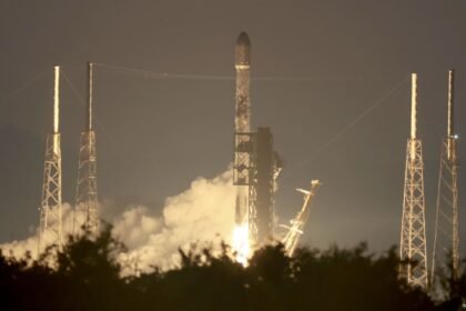 SpaceX Jadi Acuan untuk Gelombang Baru IPO Raksasa