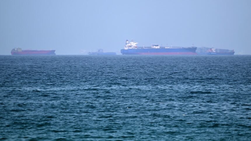Pedagang Kalshi Yakin Lalu Lintas Hormuz Tak Akan Normal Lagi Tahun Ini