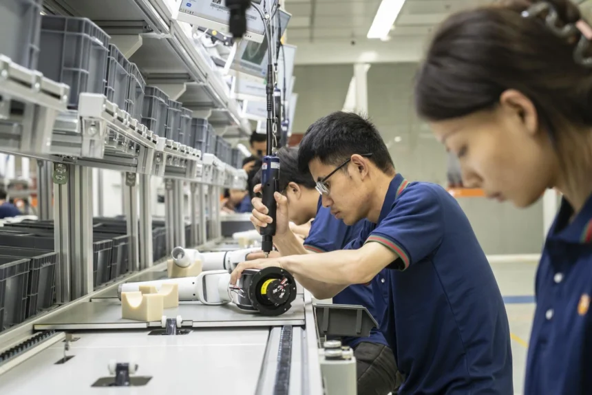 Pertumbuhan Ekonomi Kuartal Kedua China Melambat ke Level Terendah dalam 3,5 Tahun, Tidak Sesuai Ekspektasi Pasar