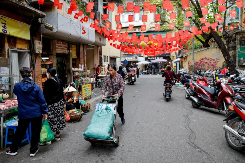 Belanja Konsumen Jadi Pilar Utama Vietnam Raih Pertumbuhan Dua Digit