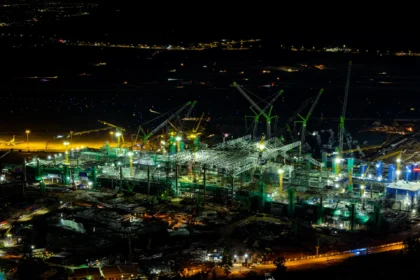 Proyek Megasalju Pulau Vietnam Kejar Tenggat Apec, Tantangan Permintaan Mengintai